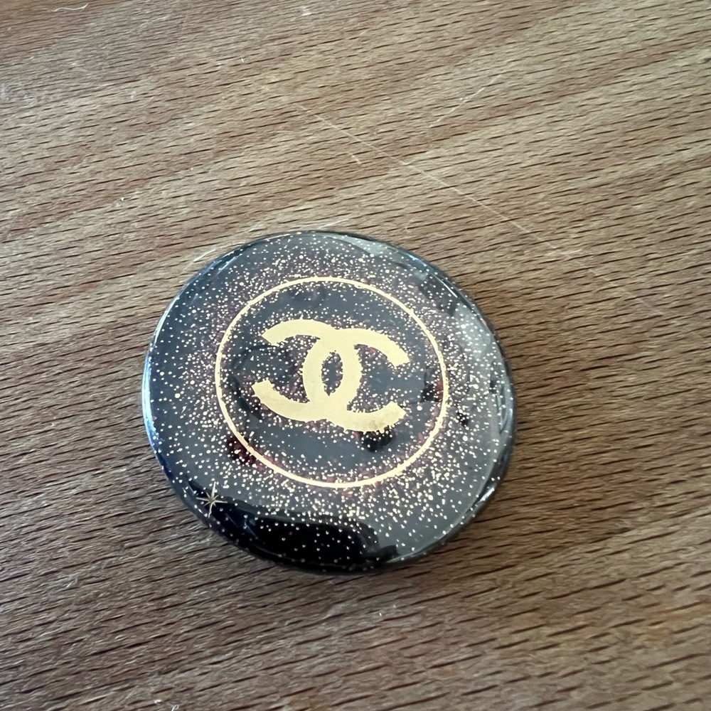 Chanel CC Pin